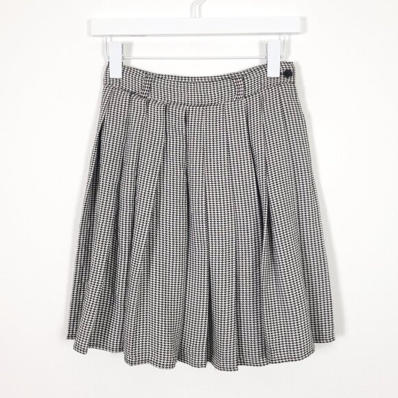 Vintage Black & White Houndstooth Pleated Mini Skirt Made in USA - Picture 1 of 8